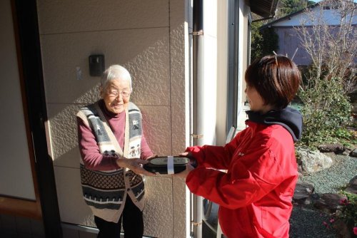 watch-over-elderly-households②.jpg