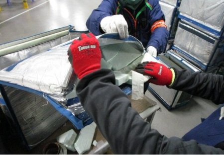 20250630_2_Repairing of large insulated delivery bags.JPG