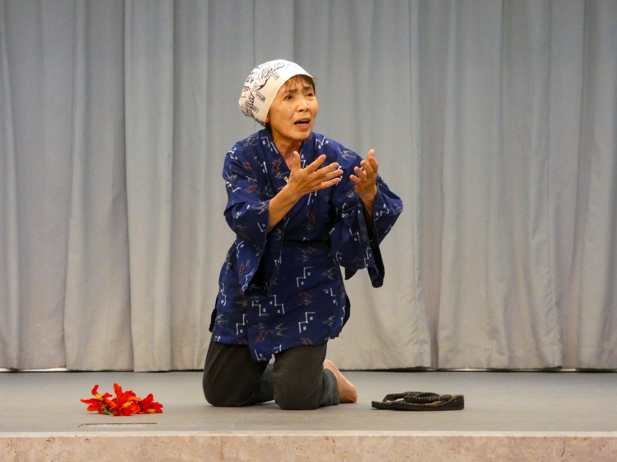 04_A one-person theatrical performance.jpg