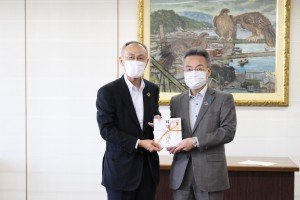 Donation of non-contact infrared body thermometer to Fukui prefecture