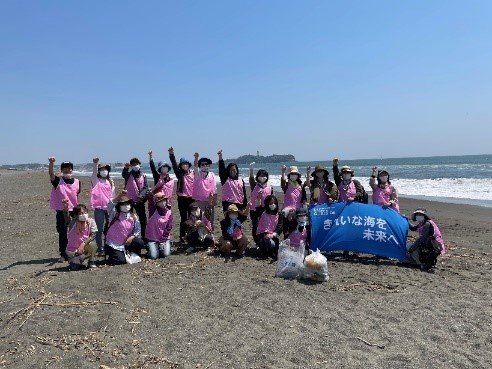 Seikatsu Club Co-op Kanagawa's Marine Litter Cleanup Activity