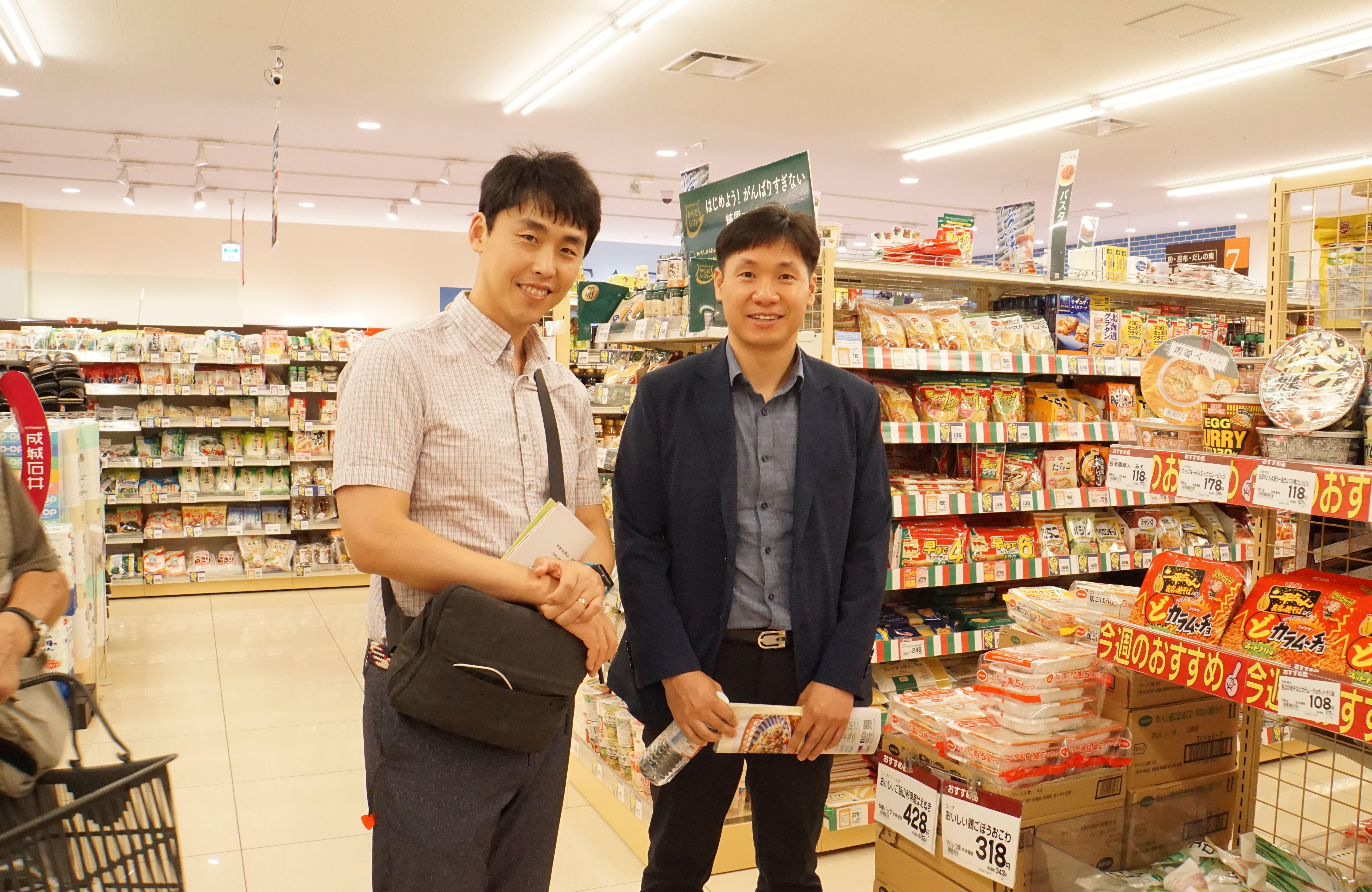 Delegates from a Korean University Coop visits Japan