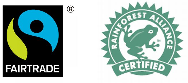 国際フェアトレード認証ラベル（左）とレインフォレスト・ジャパン認証ラベル（右）