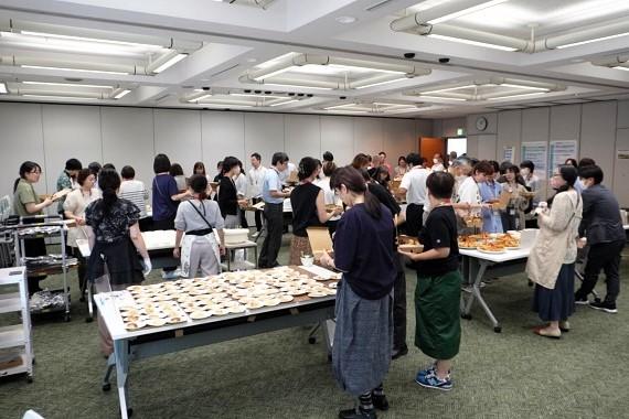 コープサステナブル・シーフードの試食会の様子